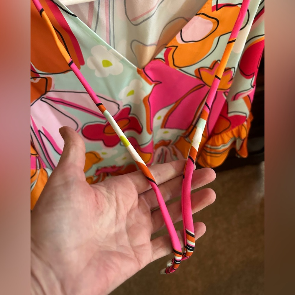 NWOT CROSBY by Mollie Burch Pink and Orange Floral Blouse, Size Large - Picture 13 of 15